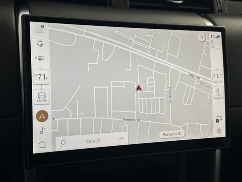 Certified 2025 Land Rover Discovery Sport S image 24