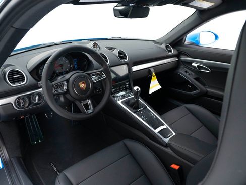 New 2025 Porsche 718 Cayman S image 4