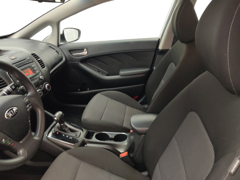 Used 2018 Kia Forte LX FWD image 17