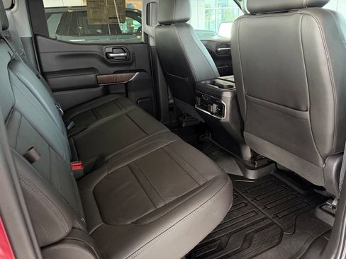 Used 2019 GMC Sierra 1500 Denali w/ Denali Ultimate Package AWD/4WD image 18