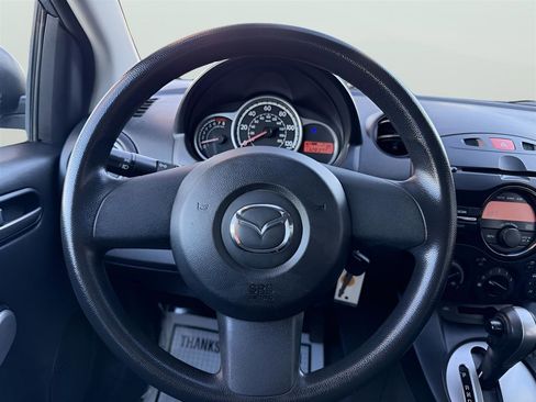 Used 2013 MAZDA MAZDA2 Sport image 19