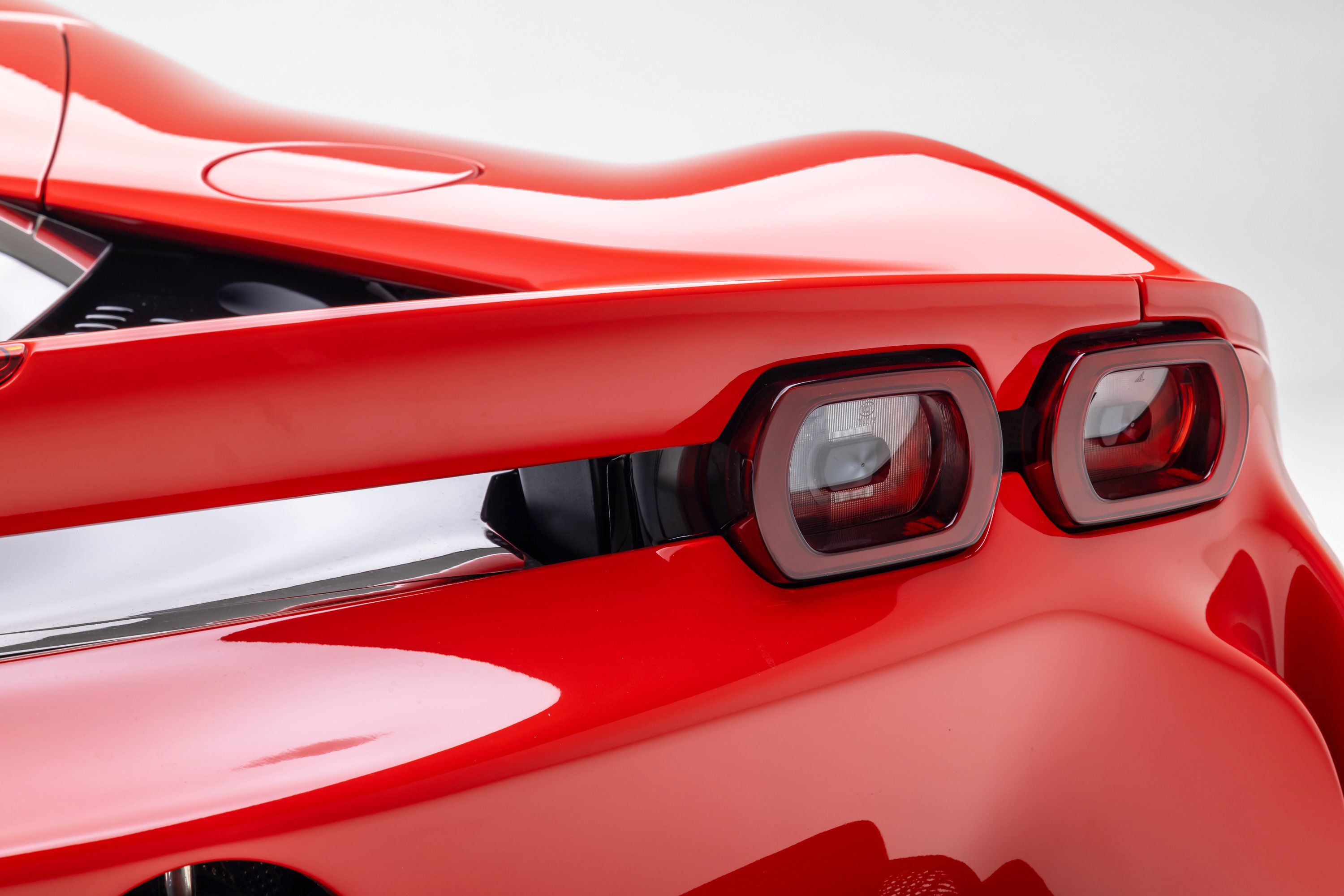 Certified 2022 Ferrari SF90 Stradale AWD/4WD image 21