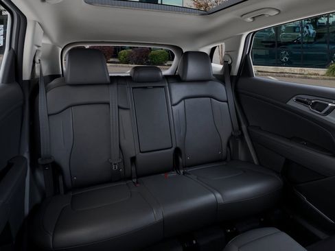 New 2026 Kia Sportage EX image 16
