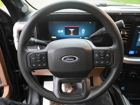 Used 2025 Ford F350 XLT w/ Black Appearance Package image 22