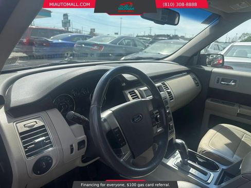 Used 2011 Ford Flex SEL w/ Rapid Spec Order Code AWD/4WD image 10