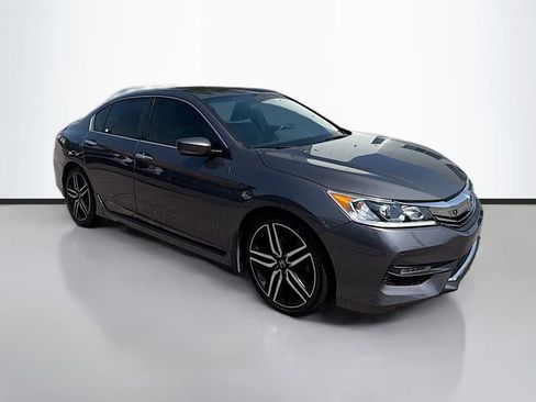 Used 2017 Honda Accord Sport Special Edition image 3