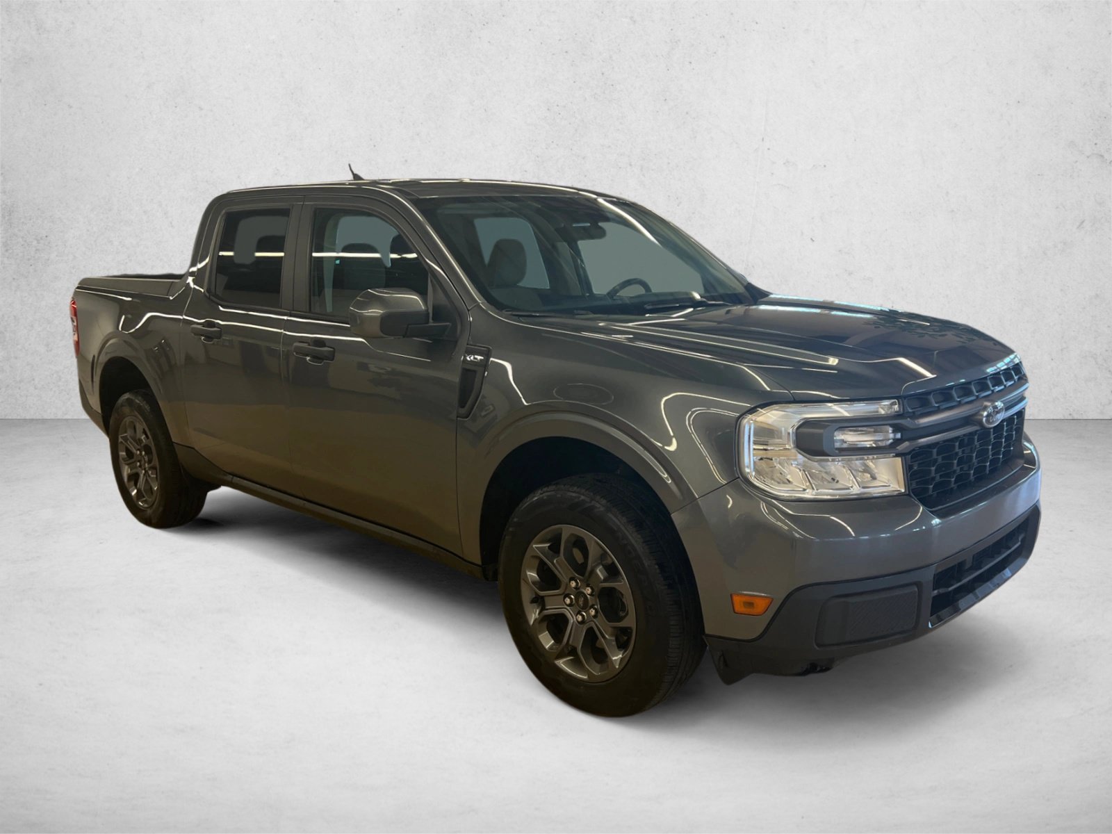 Used 2022 Ford Maverick XLT w/ XLT Luxury Package FWD image 3