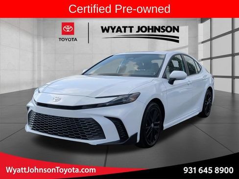 Certified 2026 Toyota Camry SE FWD image 1