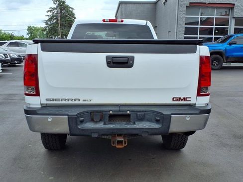 Used 2010 GMC Sierra 3500 SLT w/ SLT Convenience Package image 4
