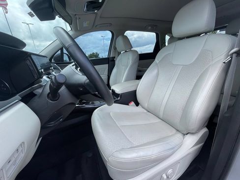 Used 2022 Kia Sorento SX FWD image 21
