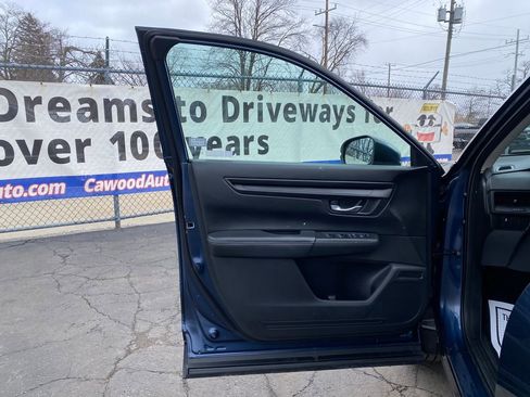 Used 2024 Honda CR-V EX image 13