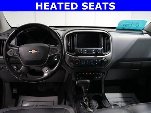 Used 2019 Chevrolet Colorado Z71 w/ Z71 Midnight Edition image 2