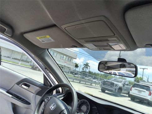 Used 2014 Honda Accord LX image 29