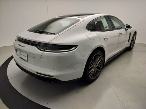 Certified 2023 Porsche Panamera 4 Platinum Edition AWD/4WD image 5