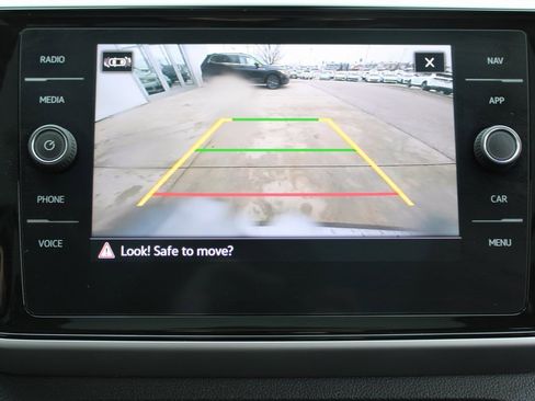 Used 2022 Volkswagen Atlas SEL R-Line image 15