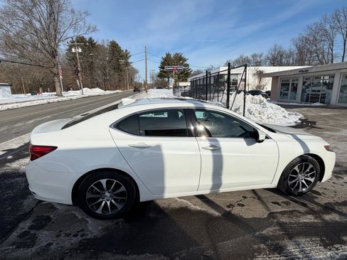 Used 2015 Acura TLX image 3