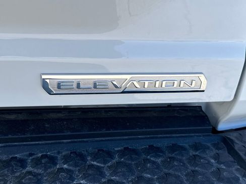 New 2026 GMC Canyon Elevation w/ Convenience Package image 6