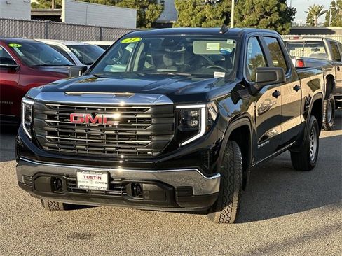 Used 2024 GMC Sierra 1500 Pro w/ Pro Value Package image 8
