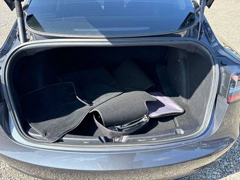 Used 2021 Tesla Model 3 Long Range AWD/4WD image 8