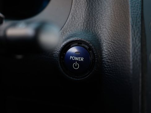 Used 2011 Lexus GS 450h image 36