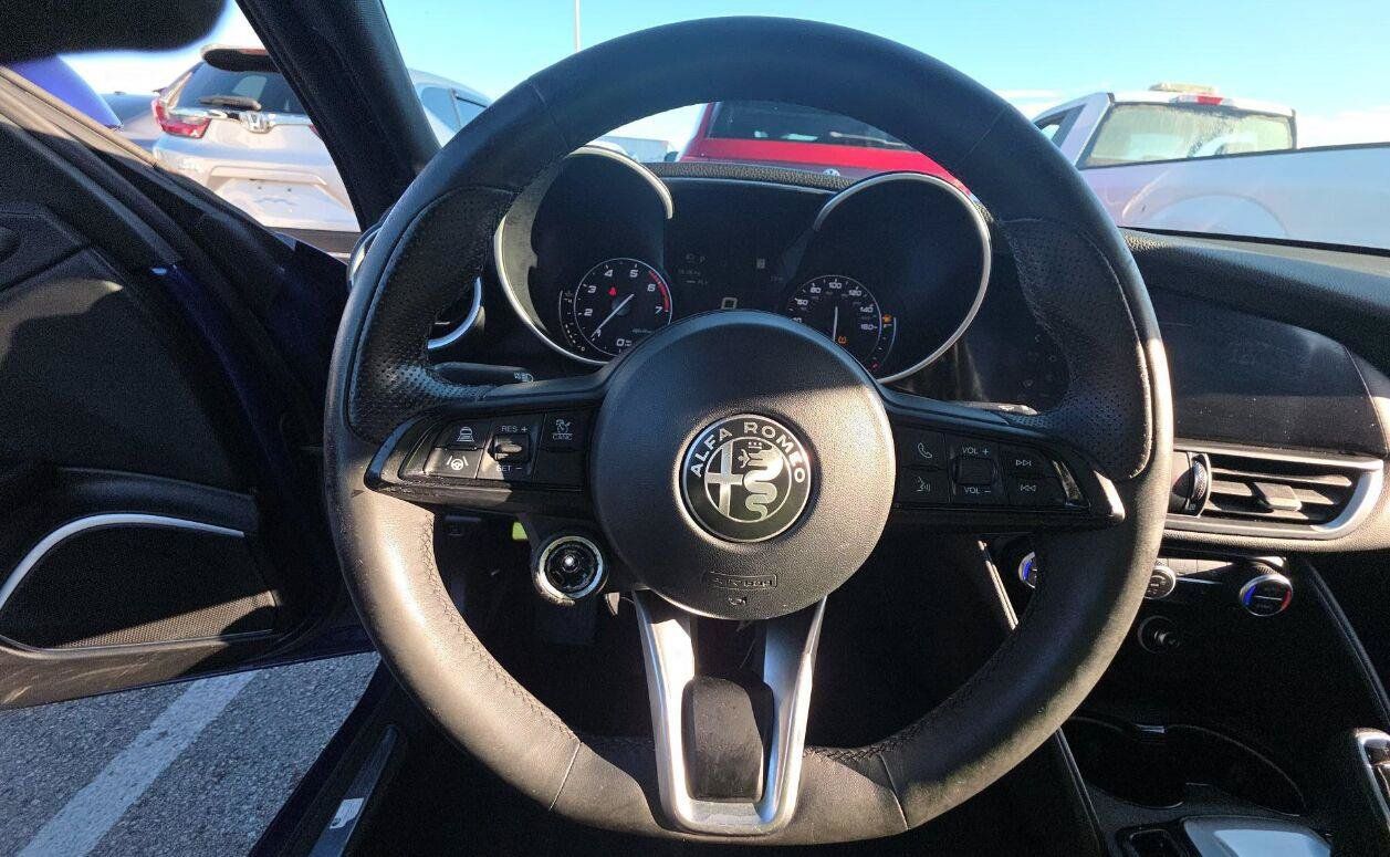 Used 2023 Alfa Romeo Giulia Ti w/ Active Assist Plus Package RWD image 14