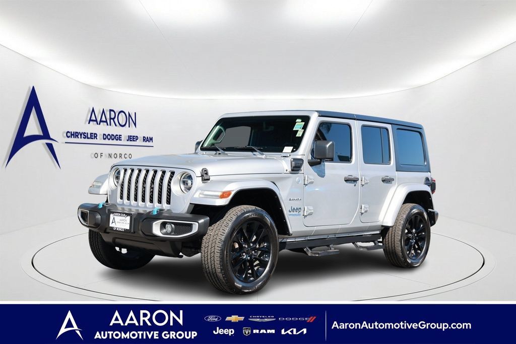 Used 2022 Jeep Wrangler Unlimited Sahara AWD/4WD image 1