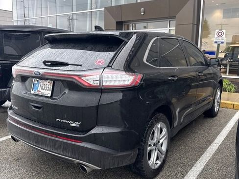 Used 2018 Ford Edge Titanium w/ Equipment Group 301A AWD/4WD image 5