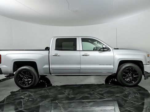 Used 2016 Chevrolet Silverado 1500 LT RWD image 10