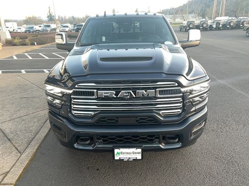 New 2026 RAM 2500 Laramie w/ Sport Appearance Package image 7