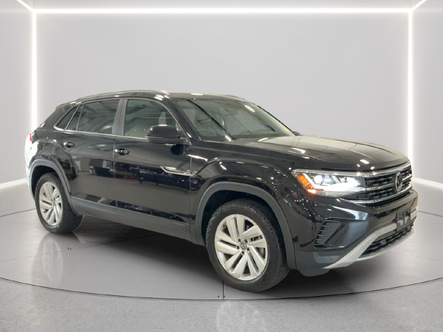 Certified 2022 Volkswagen Atlas Cross Sport SE AWD/4WD image 8