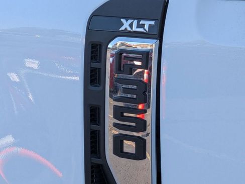 Used 2025 Ford F350 XLT AWD/4WD image 11