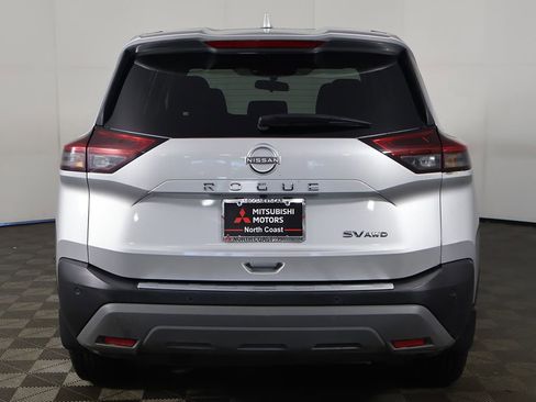 Used 2023 Nissan Rogue SV AWD/4WD image 11