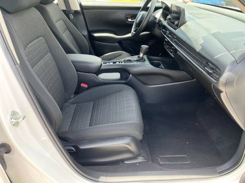 Certified 2024 Honda HR-V LX image 14