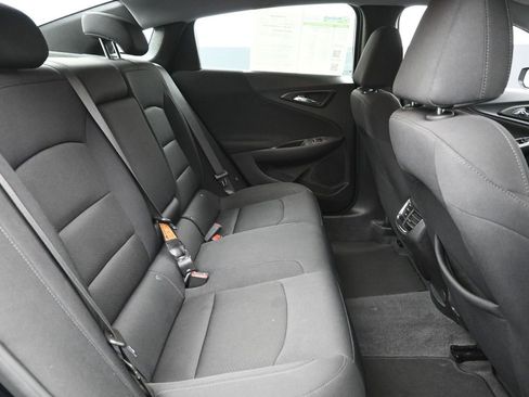 Used 2024 Chevrolet Malibu LT FWD image 7
