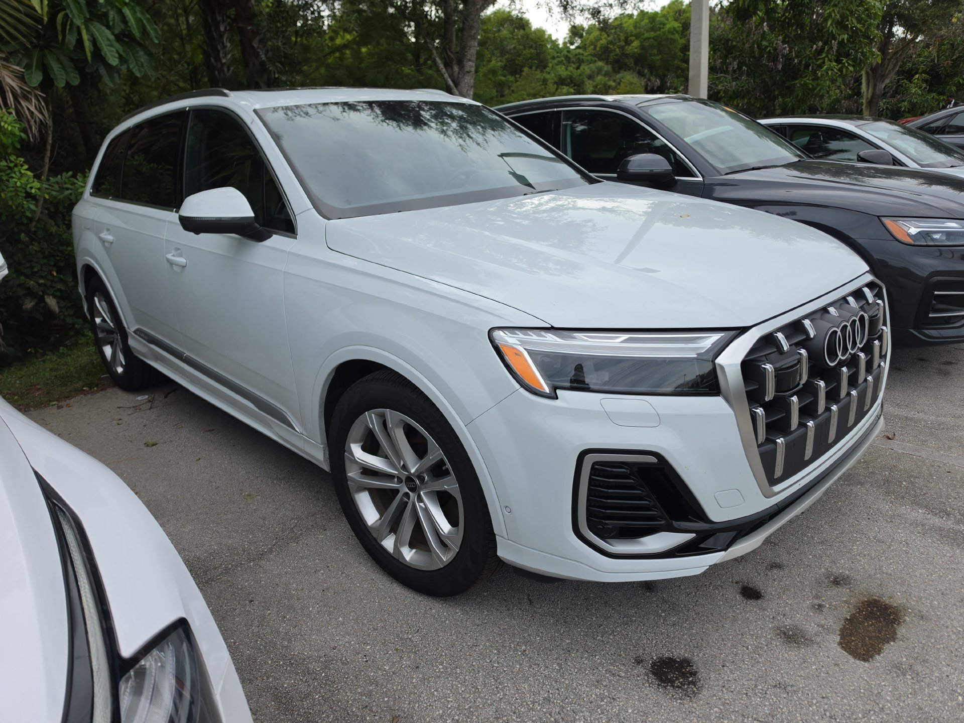 Certified 2026 Audi Q7 3.0T Premium Plus w/ Premium Plus Package AWD/4WD image 1