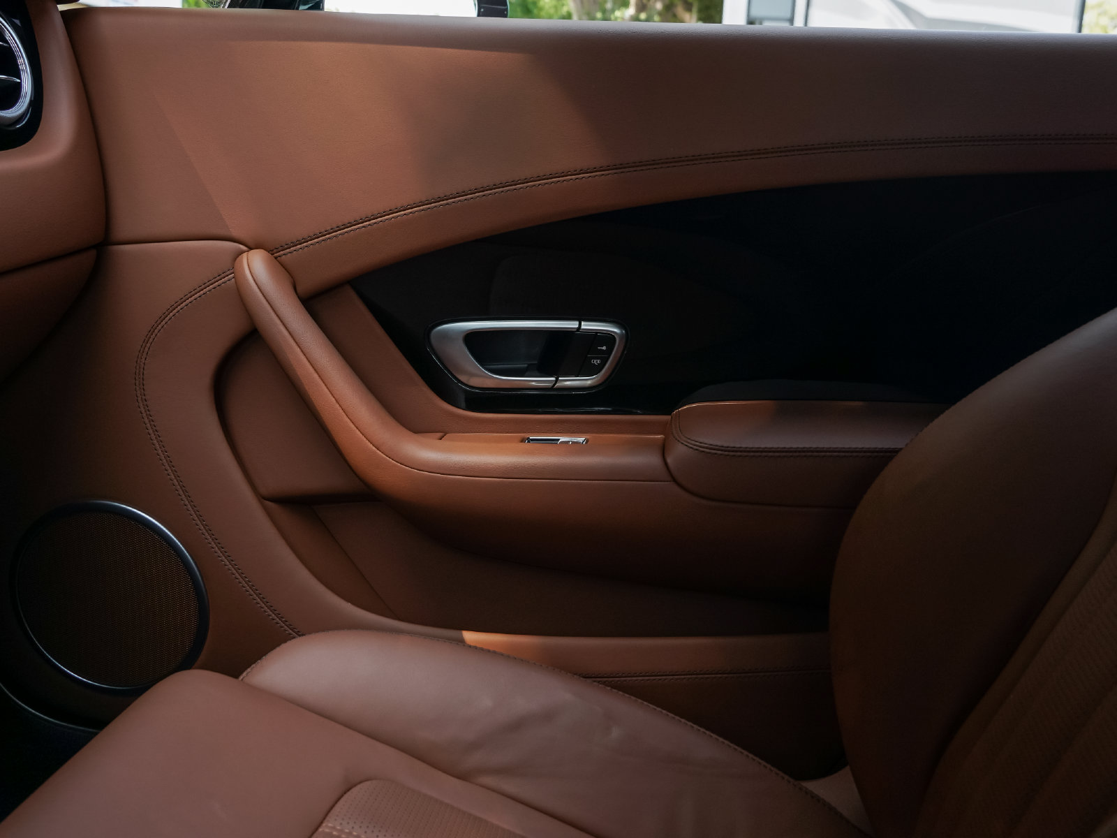 Used 2014 Bentley Continental GT AWD/4WD image 17