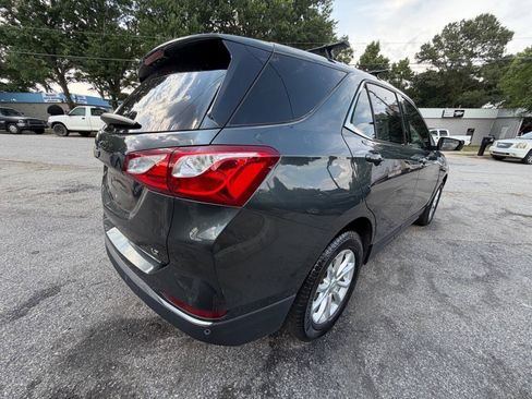 Used 2018 Chevrolet Equinox LT FWD image 5