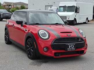 Used 2020 MINI Cooper S FWD video 1