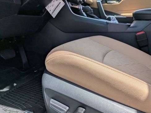 New 2025 Toyota RAV4 XLE image 4