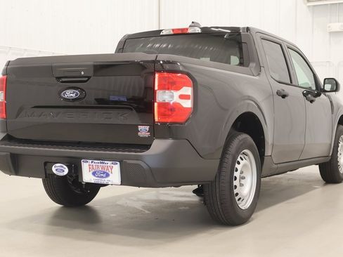 New 2025 Ford Maverick XL image 8