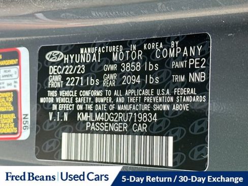 Certified 2024 Hyundai Elantra SEL FWD image 30