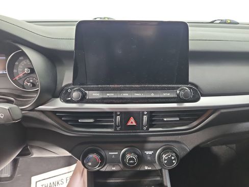 Used 2022 Kia Forte LXS image 19