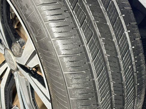 Used 2022 Volkswagen Passat 2.0T SE image 37