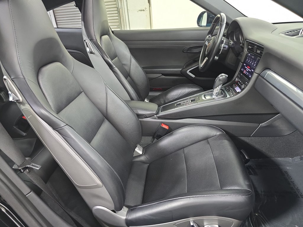 Used 2018 Porsche 911 Carrera T RWD image 27
