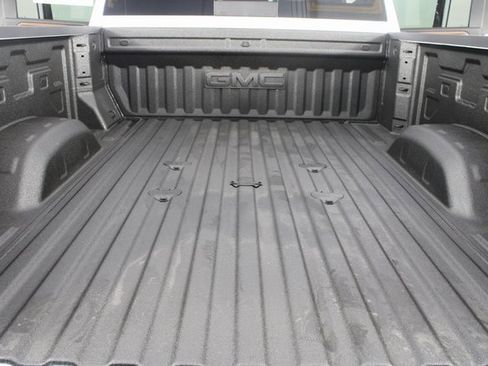 New 2026 GMC Sierra 3500 Denali w/ Denali Reserve Package image 24