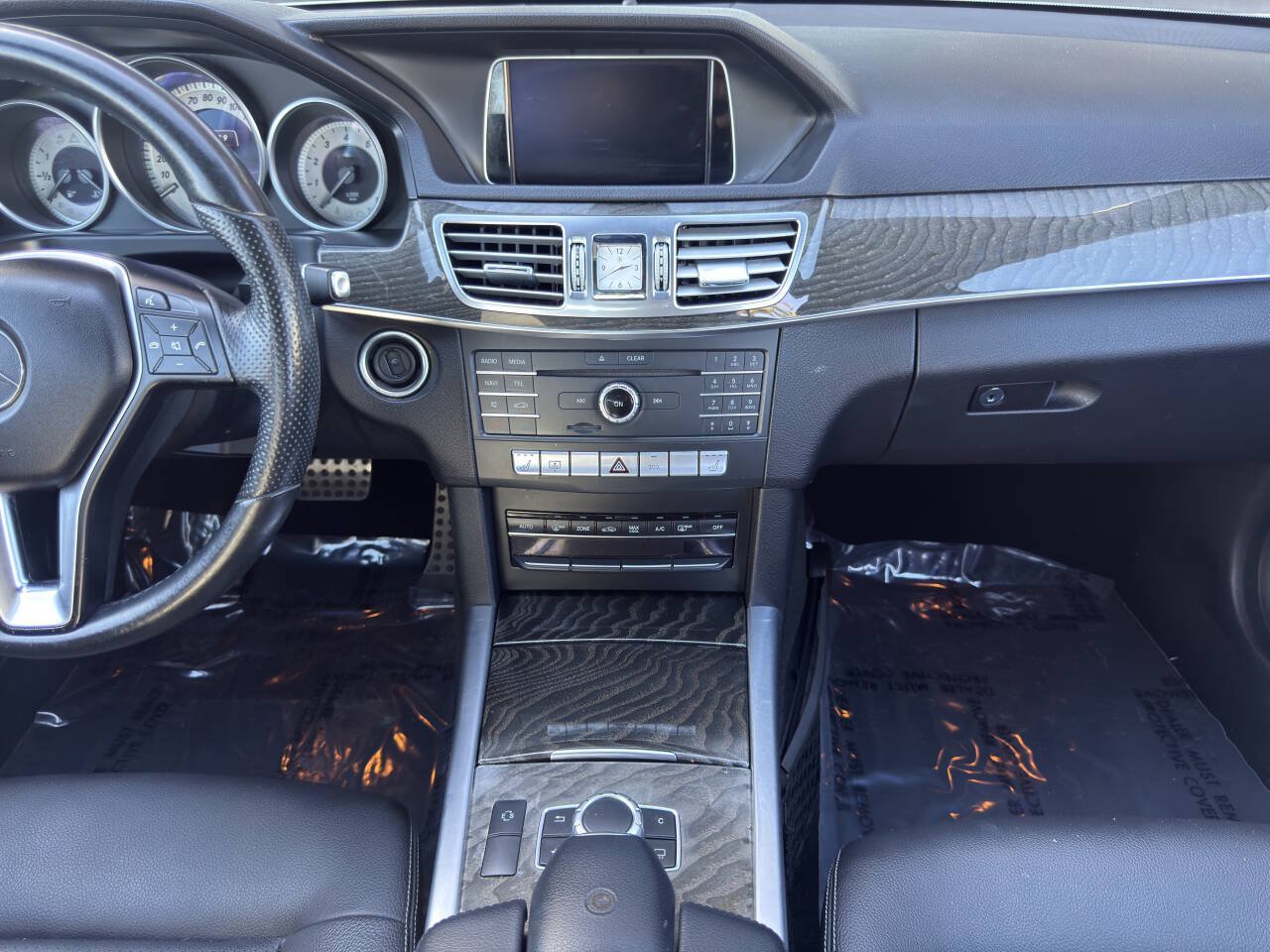 Used 2016 Mercedes-Benz E 350 Sedan image 18