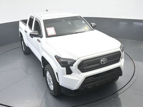 Used 2024 Toyota Tacoma SR AWD/4WD image 56