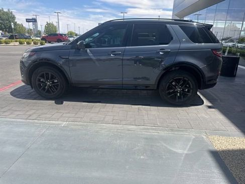 Used 2024 Land Rover Discovery Sport Dynamic SE AWD/4WD image 8