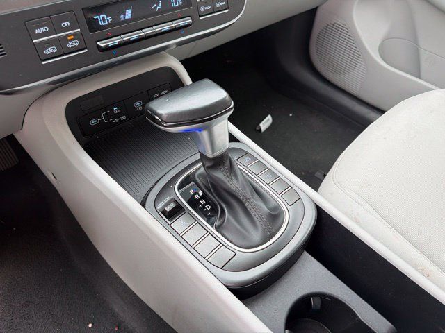 Used 2025 Hyundai Kona SEL AWD/4WD image 26