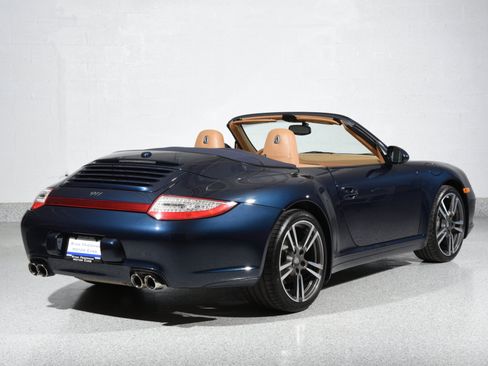 Used 2012 Porsche 911 Carrera 4 AWD/4WD image 4